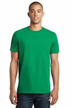 Hicke Golf Brand District ® The Concert Tee ® -Pro Golf Store 4814 KellyGreen 1 DT5000KellyGreenModelFront 1200W 72128.1640522560